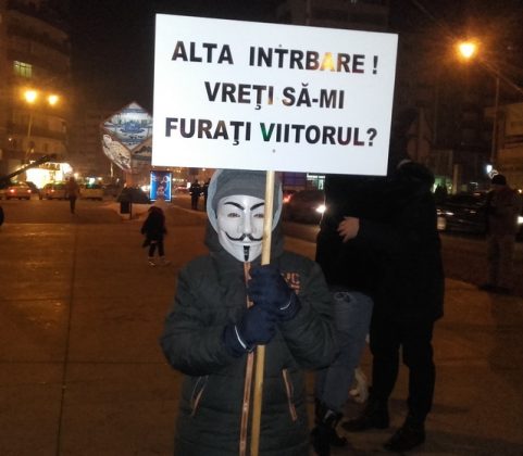 FOTO Protest Ziua a II-a la Roman, ZCH NEWS - sursa ta de informații