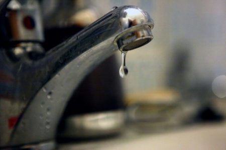 Spitalul Județean Neamț: fără apă potabilă la robinete, se așteaptă probele de laborator, ZCH NEWS - sursa ta de informații