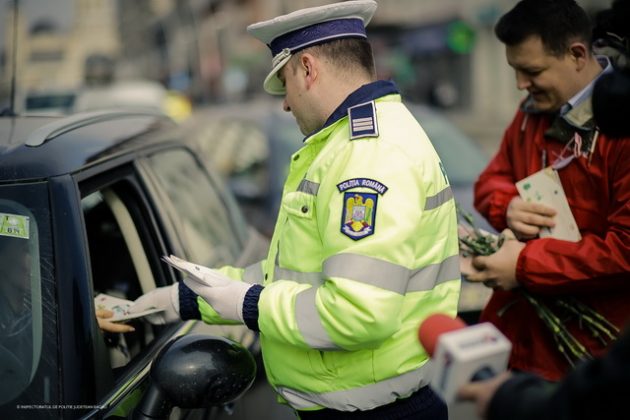 GALERII FOTO De 1 martie, poliţiştii au sancţionat cu&#8230; felicitări!, ZCH NEWS - sursa ta de informații