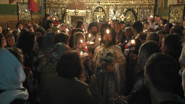 GALERIE FOTO Învierea la Schitul Vovidenia, ZCH NEWS - sursa ta de informații