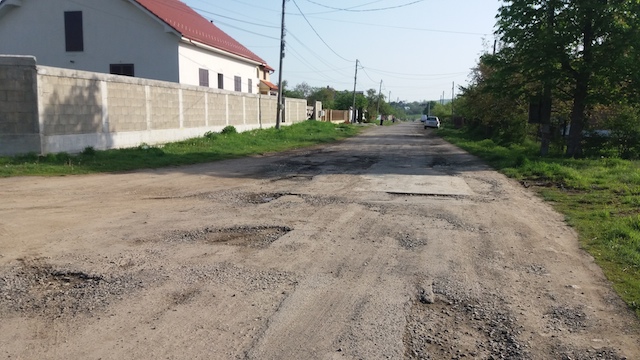 Daniel Harpa promite asfalt pe strada lui Decebal Arnăutu, ZCH NEWS - sursa ta de informații