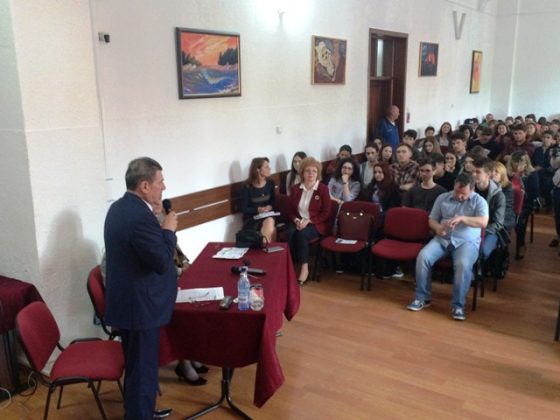 FOTO Zilele Colegiului Național ”Calistrat Hogaș” &#8211; 107 ani de la înființare, ZCH NEWS - sursa ta de informații