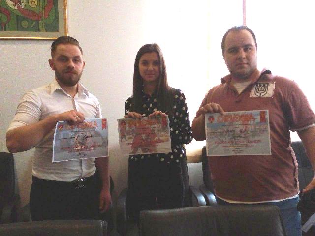 Primăria Piatra Neamț a premiat fotografii Curții Domnești