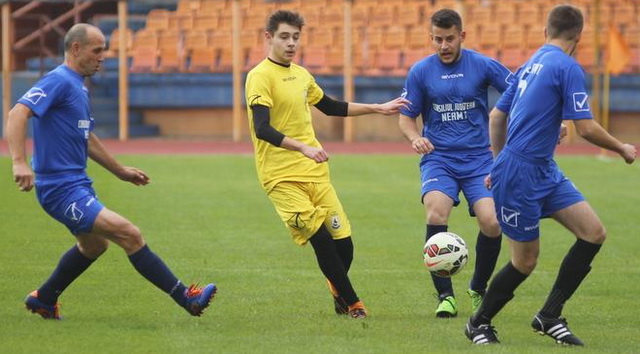 LIGA A V-A: Zi de derby: Olimpia Grinţieş-CSM Ceahlăul Piatra Neamţ * Arsenal Văleni, pe locul I la „masa verde”