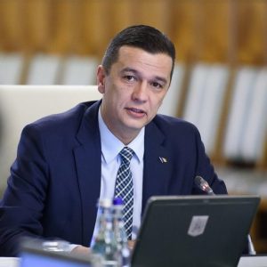 Sorin Grindeanu cere demisia a 3 prefecți din Regiunea Nord Est