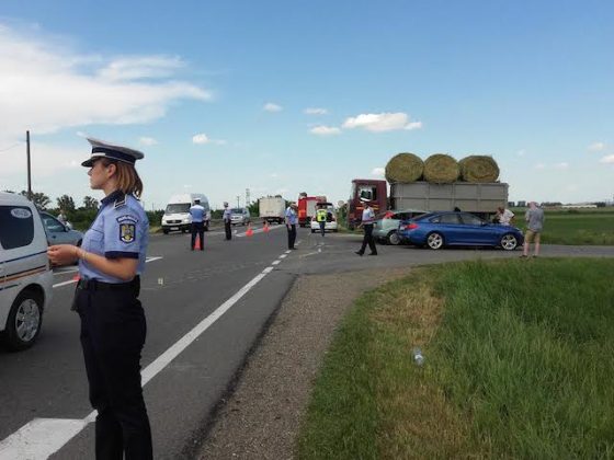 Un camion și două autoturisme, accident la Secuieni. Foto, ZCH NEWS - sursa ta de informații