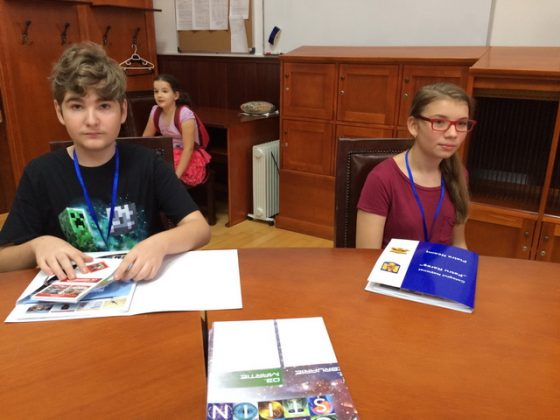 GALERIE FOTO Cei mai buni juniori în astronomie se pregătesc la Piatra Neamț, ZCH NEWS - sursa ta de informații