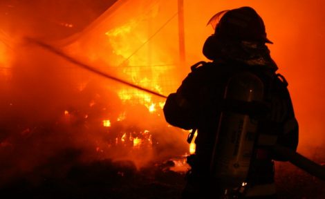ACTUALIZARE Incendiu în Dămuc la brutăria primarului Anton Covasan, ZCH NEWS - sursa ta de informații