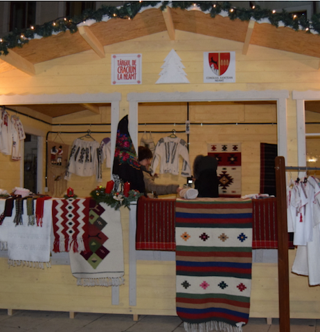 Cât cere Consiliul Județean pentru închirierea căsuțelor la Târgul de Crăciun la Neamț?