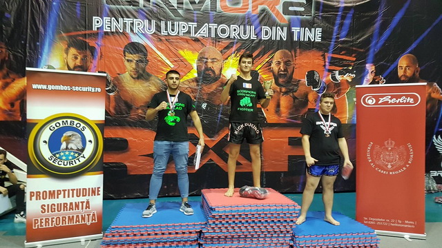 Rezultate excelente pentru sportivii de la Fight Club Scorpions Târgu Neamţ, ZCH NEWS - sursa ta de informații