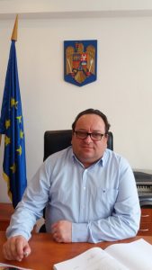 Târgu-Neamţ: Viceprimarul Apopei agresat verbal de rromi, ZCH NEWS - sursa ta de informații