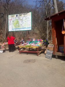 Scandal între comercianţii de la poalele Cetăţii Neamţ, ZCH NEWS - sursa ta de informații