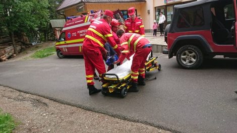 Accident în masivul Ceahlău: o turistă a alunecat pe o rădăcină și și-a rupt piciorul, ZCH NEWS - sursa ta de informații