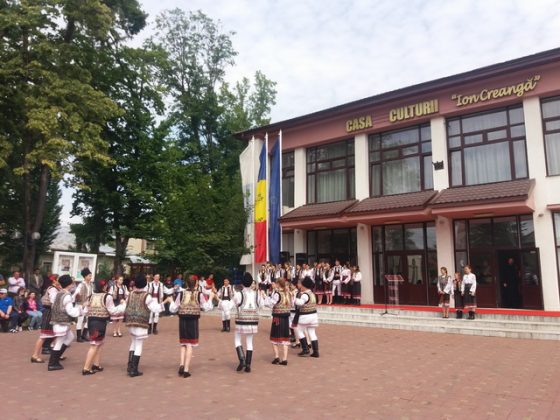 GALERIE FOTO Ziua Drapelului Naţional la Târgu-Neamţ, ZCH NEWS - sursa ta de informații
