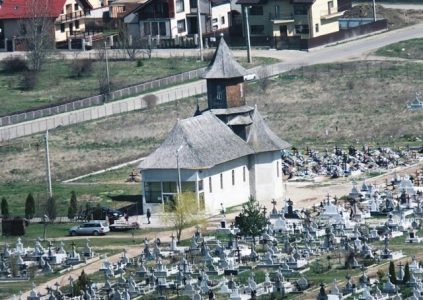 Penurie de locuri de veci în Piatra Neamț, ZCH NEWS - sursa ta de informații