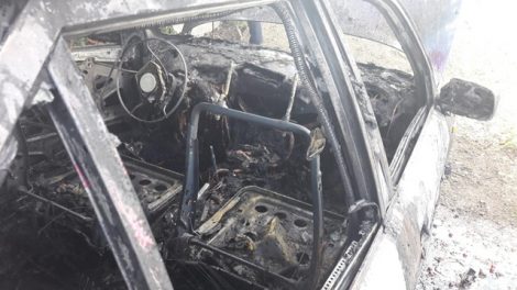 Actualizare. Au fost identificați copii care au incendiat o maşină la Piatra Neamț, ZCH NEWS - sursa ta de informații