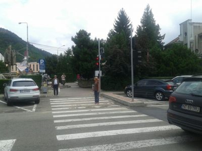 Publiserv a instalat un nou semafor în Piatra Neamț, ZCH NEWS - sursa ta de informații