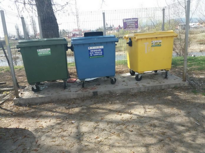 tg containere colorate