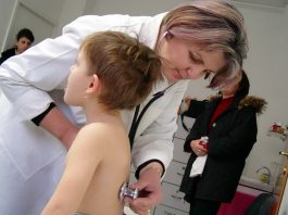 Cine are nevoie de adeverințe medicale la începutul școlii