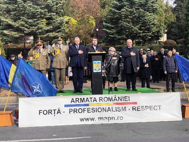 FOTO Armata română sărbătorită la Piatra Neamț, ZCH NEWS - sursa ta de informații