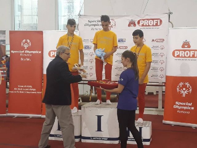 Elevii de la CSE ”Alexandru Roșca” Piatra Neamț, 56 de medalii la Campionatul Național Special Olympics, ZCH NEWS - sursa ta de informații
