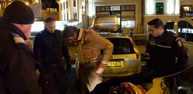 Incident din cauza unui nas fin de câine, au intervenit Poliţia și Jandarmeria. Galerie foto, ZCH NEWS - sursa ta de informații