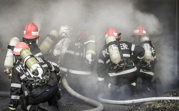 Incendiu devastator la o casa parohială, ZCH NEWS - sursa ta de informații