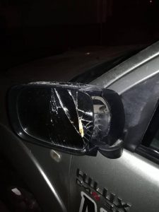 Un tânăr, beat și furios că s-a certat cu prietena, a distrus oglinzile de la 11 mașini, ZCH NEWS - sursa ta de informații