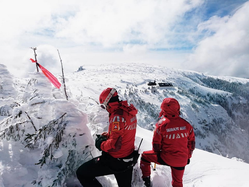 Pericol de producere a avalanșelor pe Ceahlău, ZCH NEWS - sursa ta de informații