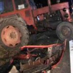 Mort de beat, un tractorist a lovit o autoutilitară și a amenințat șoferul, ZCH NEWS - sursa ta de informații