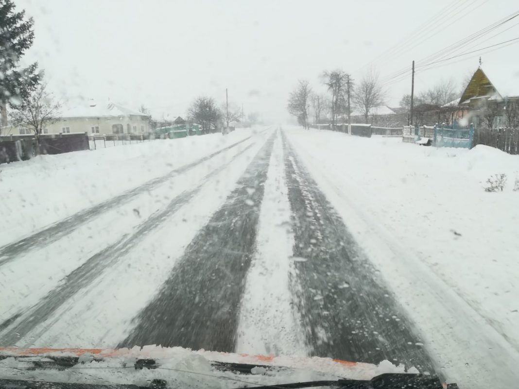 Noutăți de pe frontul nord-est: s-a prelungit codul galben de viscol