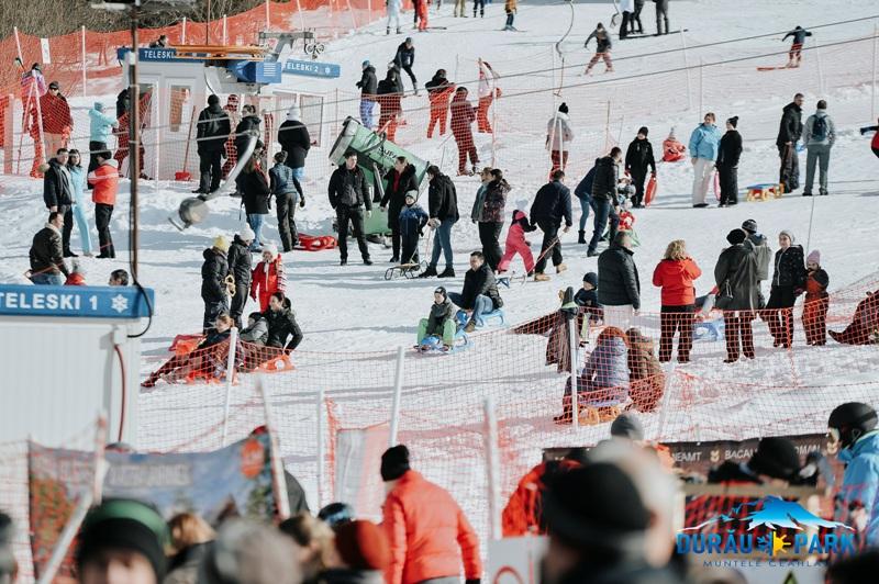Modernizarea Pârtiei Durău și ”Serbările Zăpezii” au dublat numărul turiștilor și al schiorilor, ZCH NEWS - sursa ta de informații