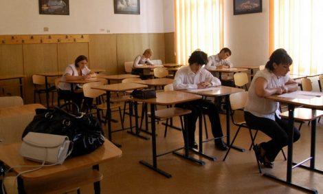 Oficial: În ce condiții se reîntorc elevii în bănci și vor susține examenele naționale, ZCH NEWS - sursa ta de informații
