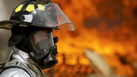 Incendiu la o brutărie din Roman, arde depozitul de făină, ZCH NEWS - sursa ta de informații