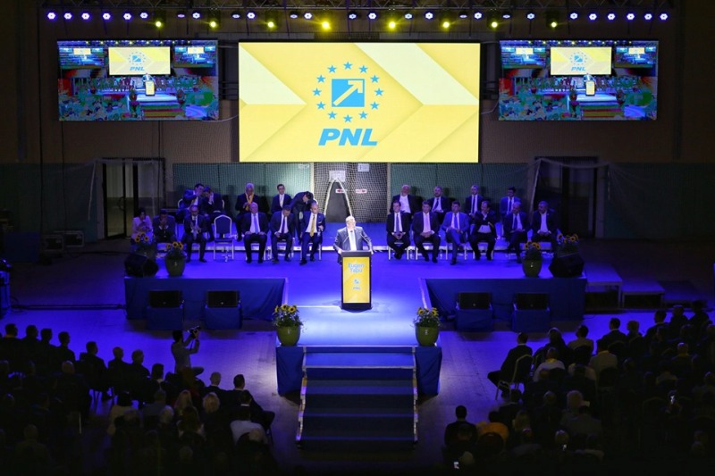 Peste 5.000 de liberali și susținători ai PNL au participat la lansarea candidaților de la Piatra Neamț!, ZCH NEWS - sursa ta de informații