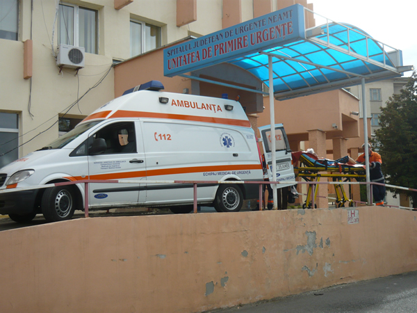 Ziua ”bună” se cunoaște de dimineață la UPU: gravidă intoxicată cu ciuperci, bărbat tăiat de drujba colegului, doi bătrâni căzuți de la înălțime