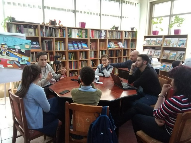 Biblioteca &#8222;Kirileanu&#8221; a implementat proiectul &#8222;Şcoala de reporteri&#8221;, ZCH NEWS - sursa ta de informații
