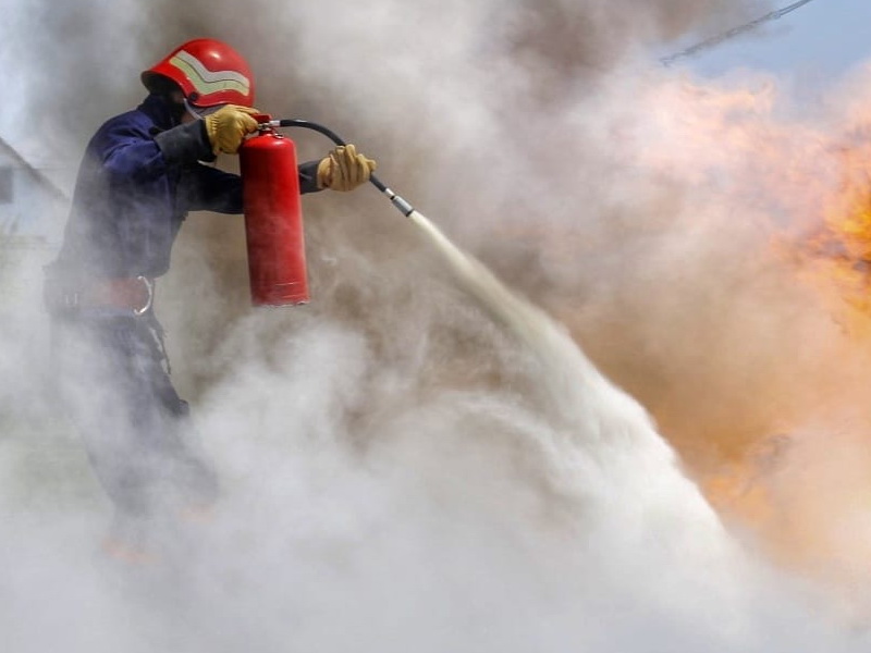 SVSU Săbăoani s-a calificat la etapa naţională a concursurilor pompierilor, ZCH NEWS - sursa ta de informații