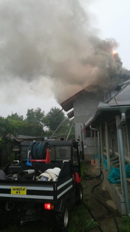 Video. Incendiu la Săvinești, ZCH NEWS - sursa ta de informații