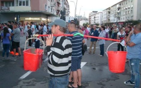 Romanul fără apă: Un fost prefect cere demisia lui Arsene și Angheluță!, ZCH NEWS - sursa ta de informații