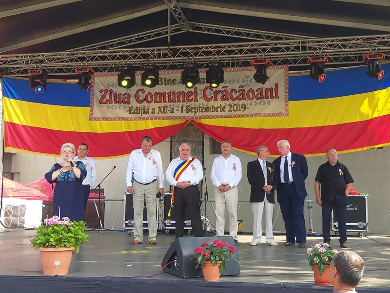 Primarul Zamfir, vedeta de la Ziua comunei Crăcăoani, ZCH NEWS - sursa ta de informații