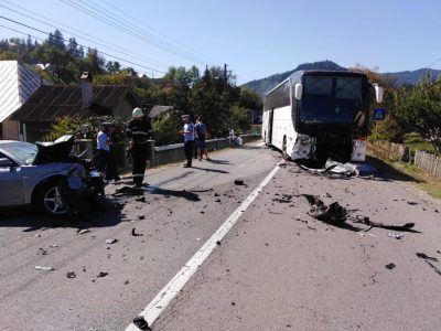 FOTO: Șoferul rănit în accidentul de la Poiana Largului a decedat, ZCH NEWS - sursa ta de informații