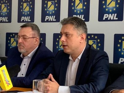 Deputatul Mugur Cozmanciuc: ”PNL, când va avea decizia la CJ, va împărți banii în funcție de populație și suprafață!”, ZCH NEWS - sursa ta de informații
