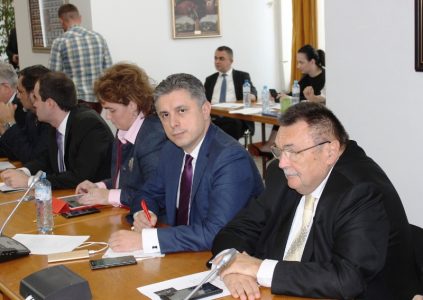 Deputatul Mugur Cozmanciuc: ”Guvernul PNL va avea voturile necesare pentru a fi învestit în Parlament”, ZCH NEWS - sursa ta de informații