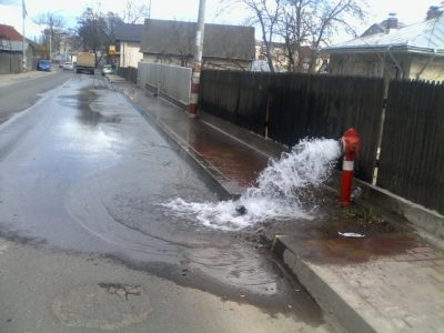 Joi, 10 octombrie, 9 ore fără apă la Târgu Neamţ, ZCH NEWS - sursa ta de informații