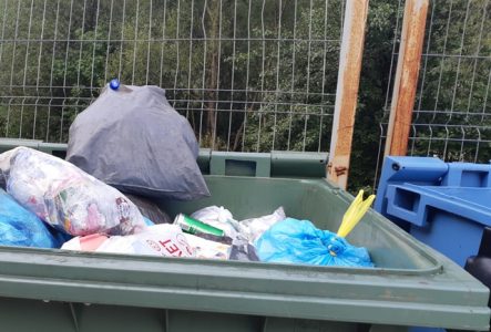 Sătenii din Zănești – obligați de primărie să plătească gunoiul și pentru casele în construcție, ZCH NEWS - sursa ta de informații