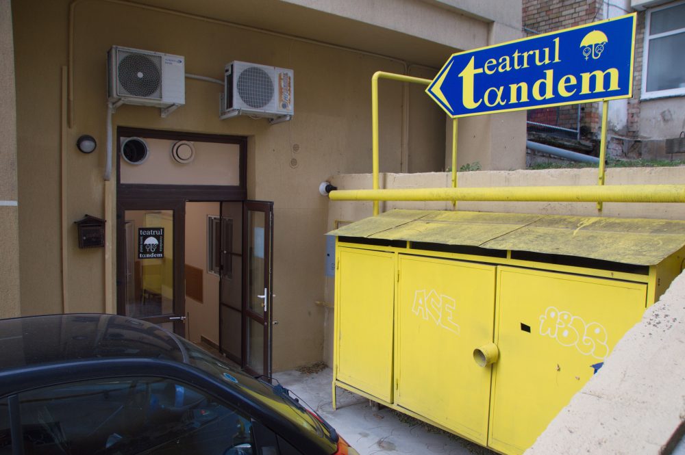 Teatrul Tandem are casă și prieteni