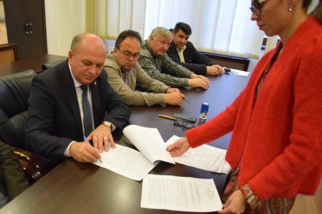 Întru atragerea fondurilor pentru dezvoltare, 7 primari au înființat Zona Metropolitana Piatra Neamț, ZCH NEWS - sursa ta de informații