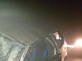 FOTO: O șoferiță a ajuns cu mașina în șanț