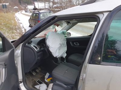 Accident cu doi răniți, după ce două mașini s-au ciocnit la Magazia, ZCH NEWS - sursa ta de informații